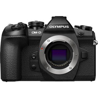 Olympus OM-D E-M1 Mark II Aynasız Fotoğraf Makinesi kullananlar yorumlar